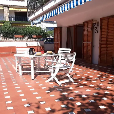 Apartment 1ali -